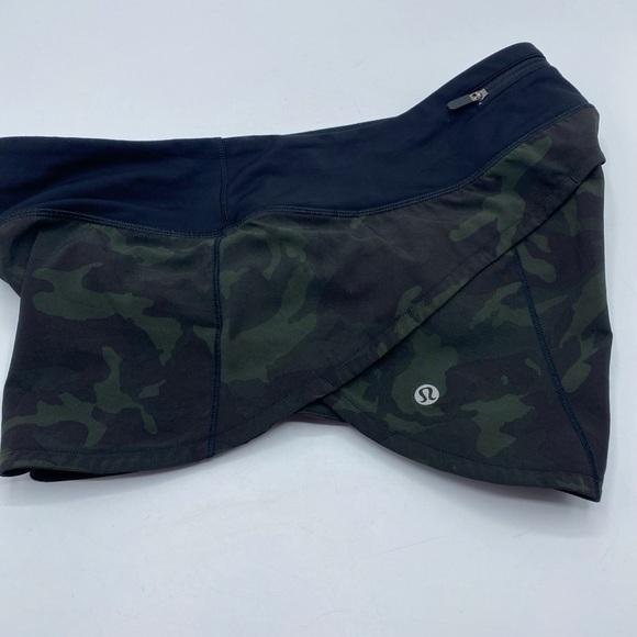 Women's Lululemon Speed Up Short Short 2" Lined Green Camo Size 6 Activewear - Picture 4 of 6